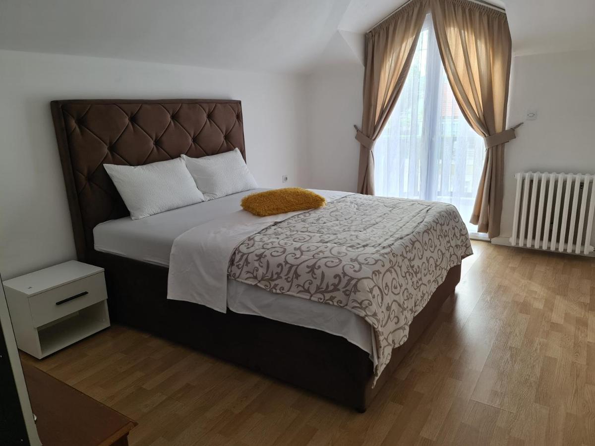 Nikšić Js Apartmani מראה חיצוני תמונה