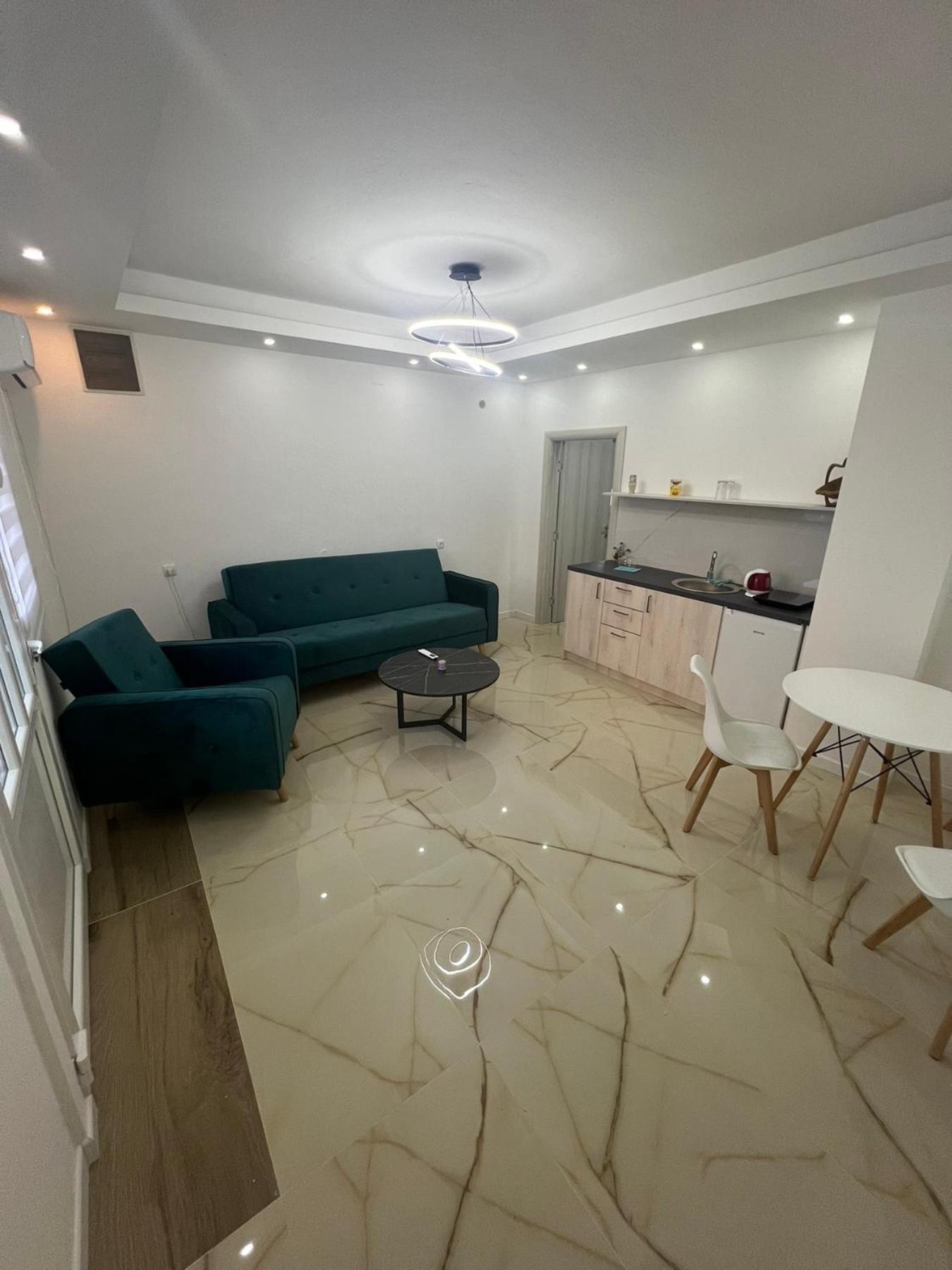Nikšić Js Apartmani מראה חיצוני תמונה